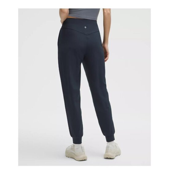 lululemon Align™ High-Rise Jogger - Picture 2 of 8